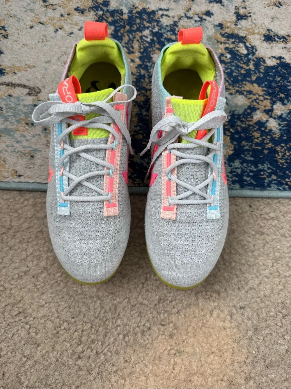 Nike Air Vapormax Grey Knit Sneakers with Pink Swoosh and Yellow Soles